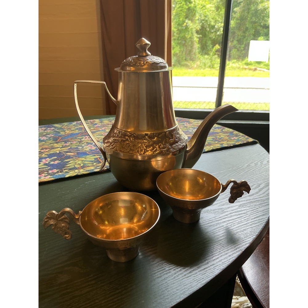 Vintage Brass Tea Coffee Pot Set with 2 Leaf Handle Cups Embossed Floral Pattern - Picture 2 of 16